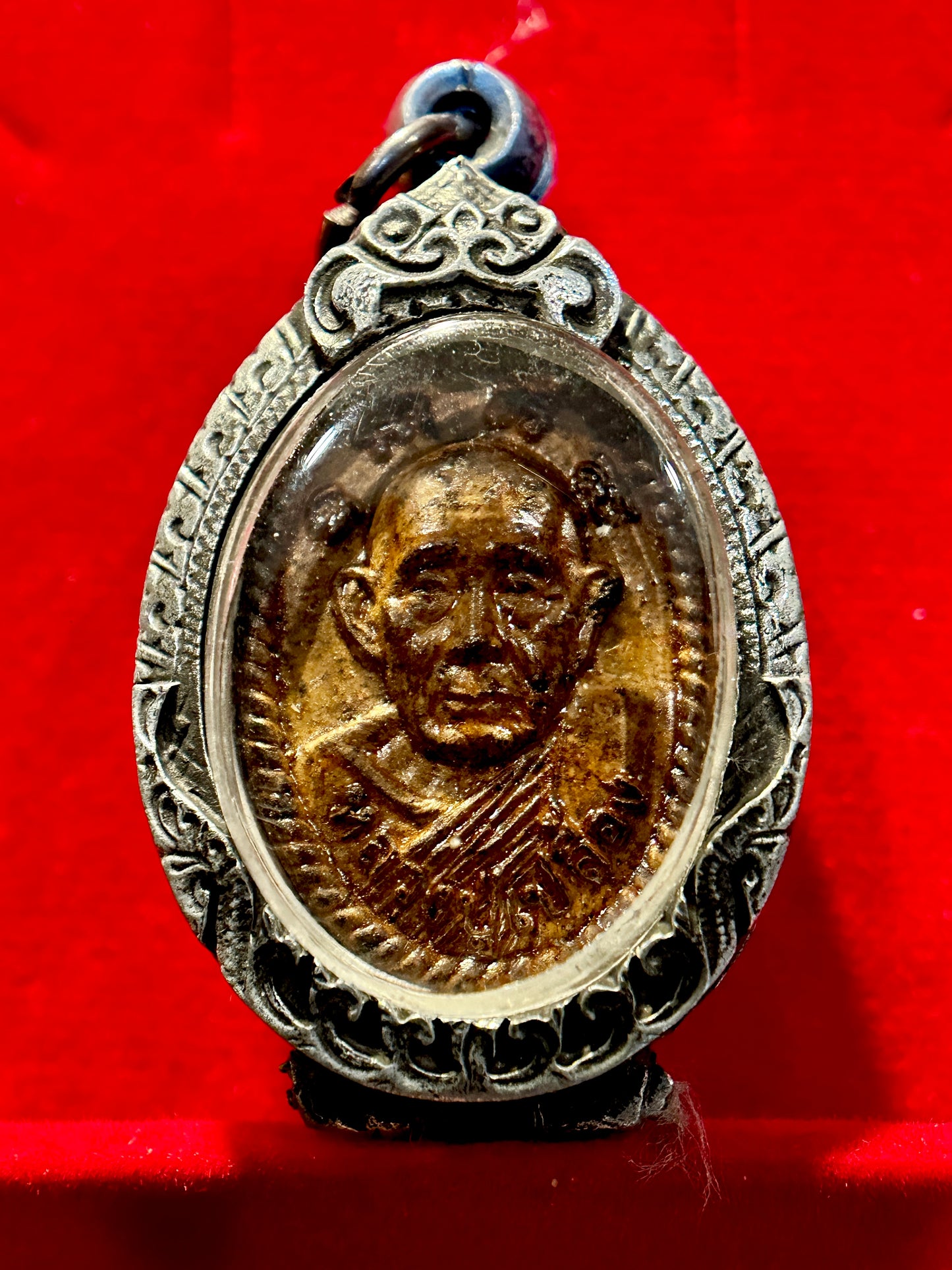 Luang Pu Pleung Protection Amulet (Old Era – Yantra Back, Silver Case)