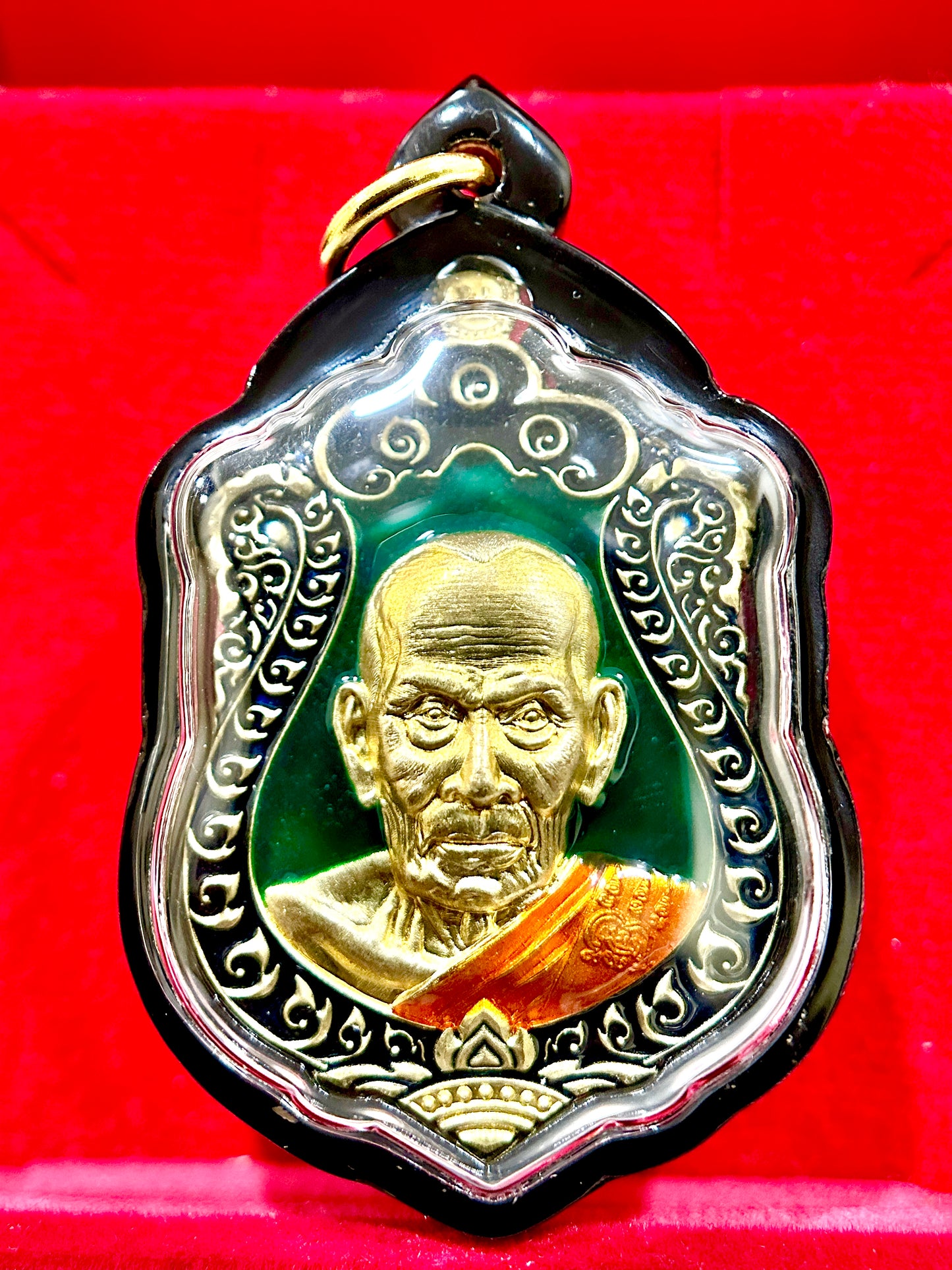 Luang Phor Phat Sacred Bull (Emerald Bull Edition)