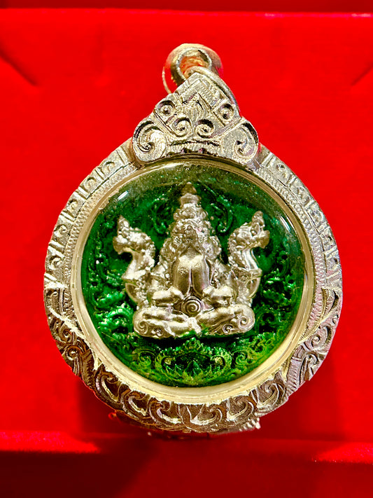 Emerald Glow Phra Pidta & Rahu