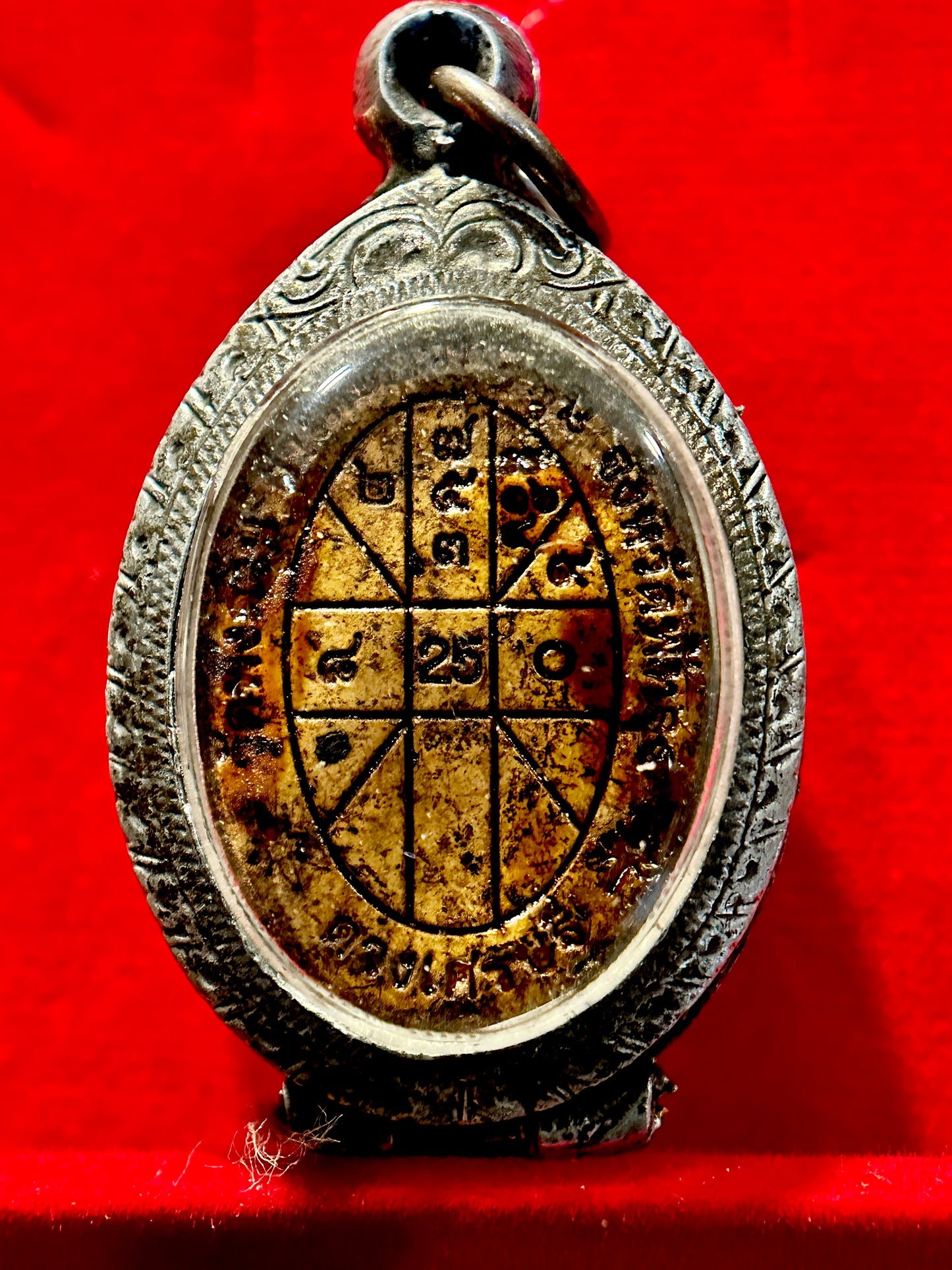 Luang Pu Pleung Protection Amulet (Old Era – Yantra Back, Silver Case)