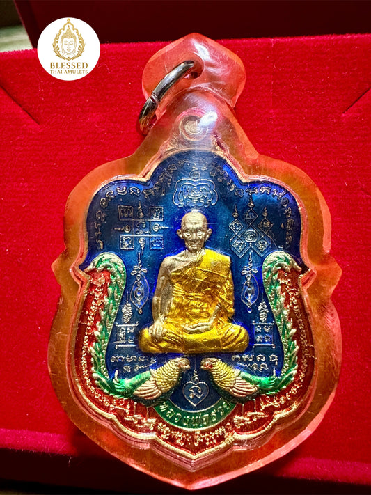 Luang Phor Ruay – Twin Rooster Blessing