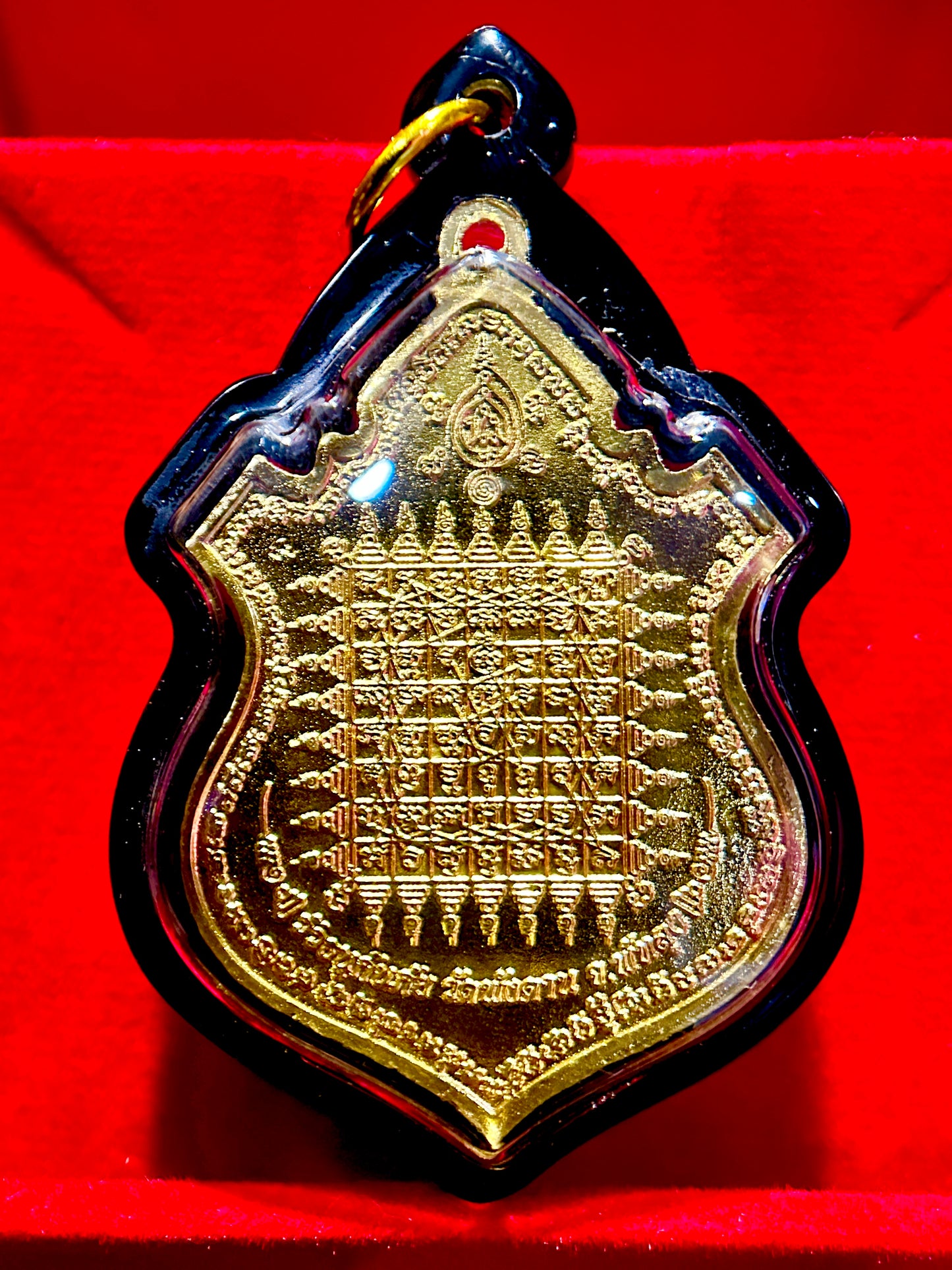 Golden Bull (Red/Black Case)