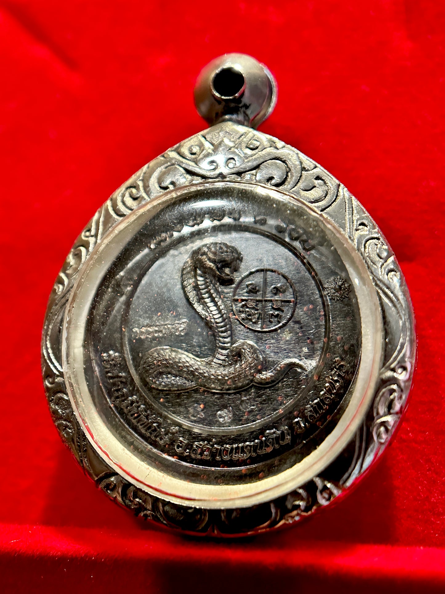 Chok Dee Cobra of Fortune (White / Black Copper Edition)