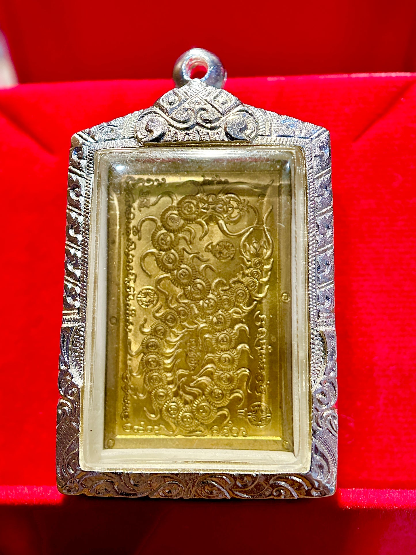 Gold Sacred Centipede