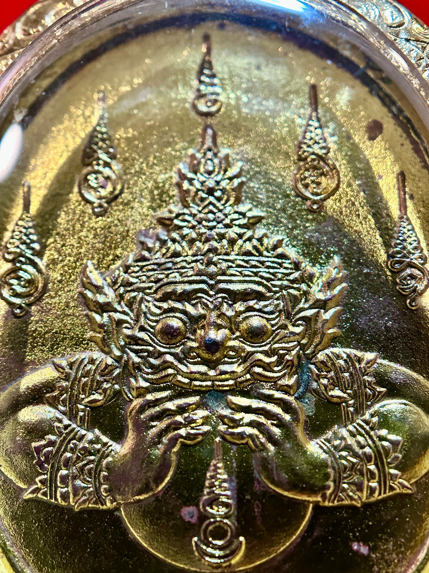 Tao Wessuwan & Rahu (Green/Gold Case)