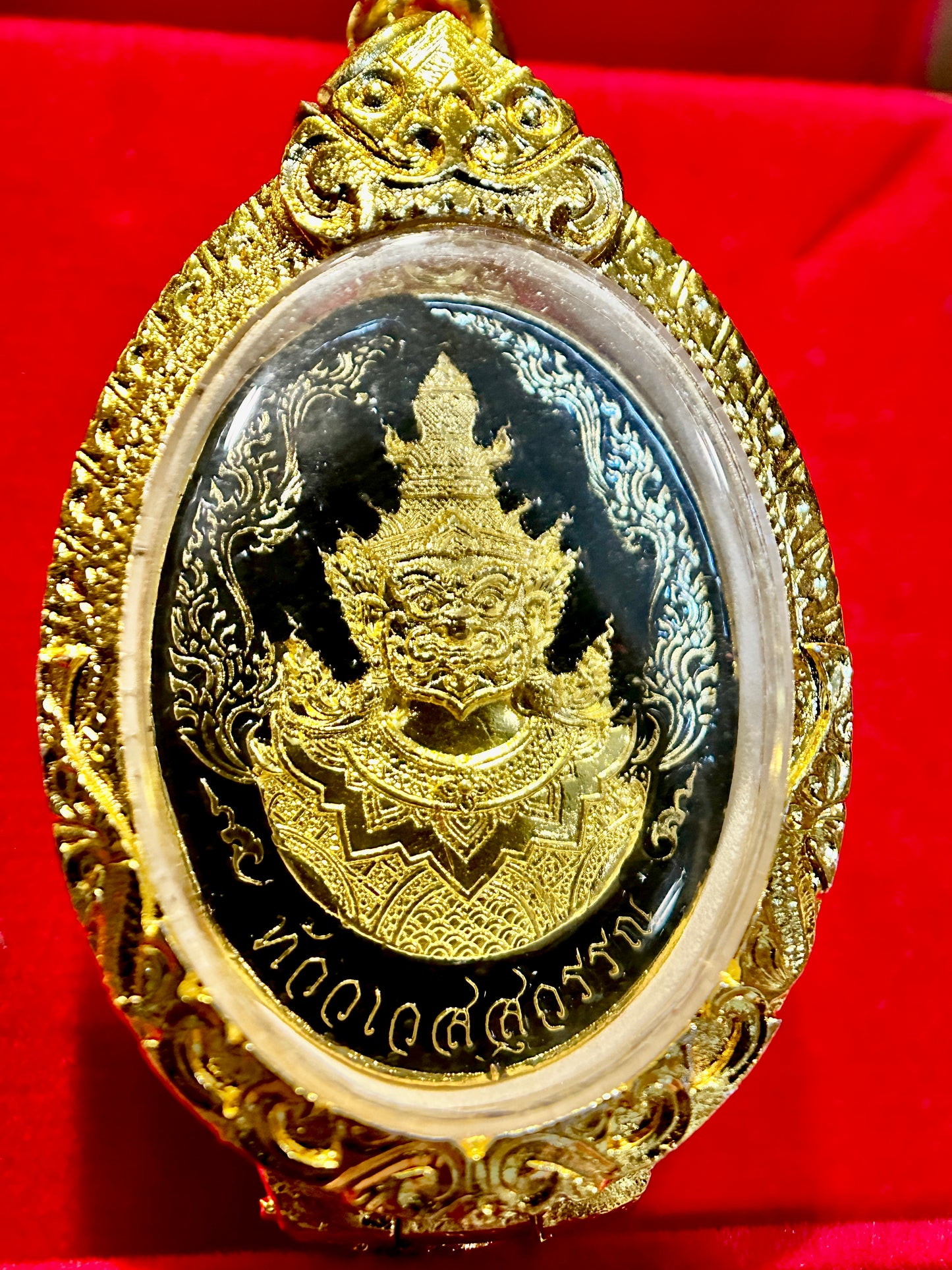 Black & Gold Tao Wessuwan Rahu Guardian