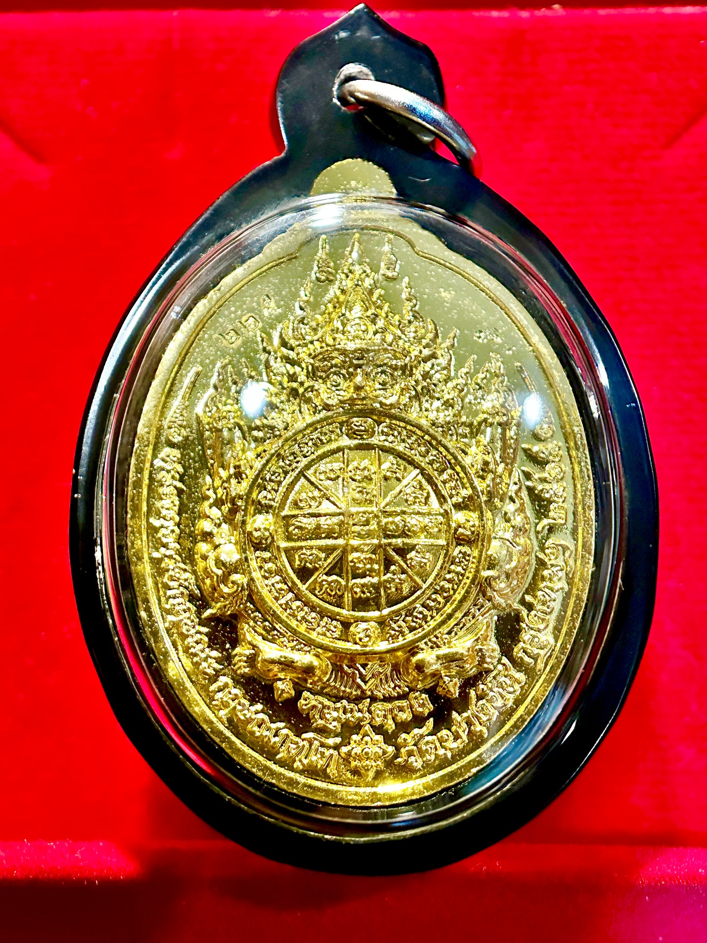 Tao Wessuwan & Phra Rahu – Red Guardian Edition
