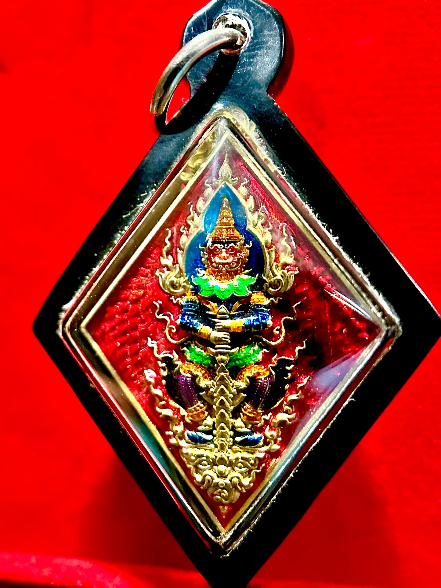 Tao Wessuwan Diamond (Royal Multicolor Edition)