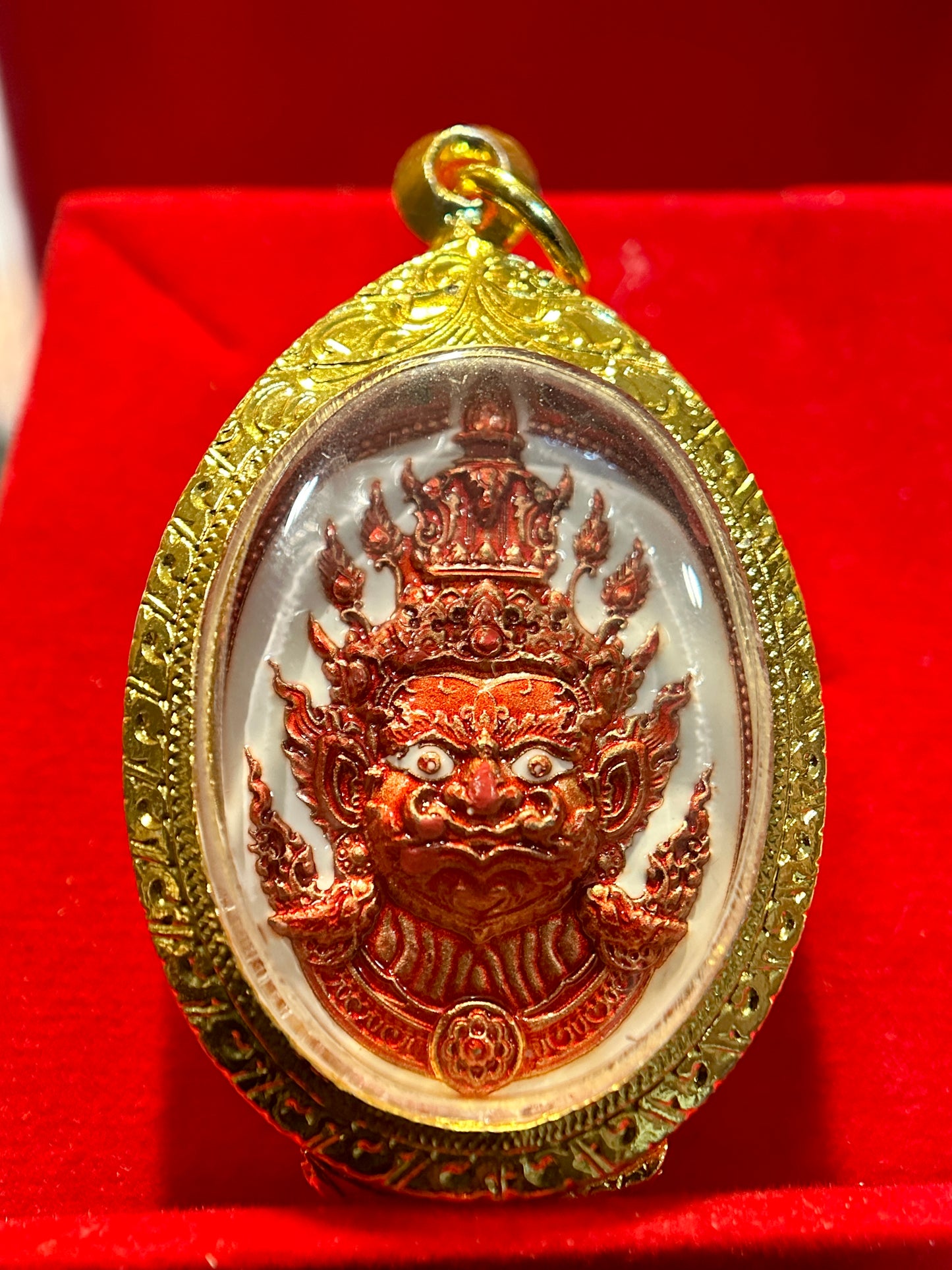 Double-Face Tao Wessuwan Guardian Amulet