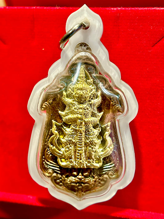 Tao Wessuwan Bronze Shadow Protector