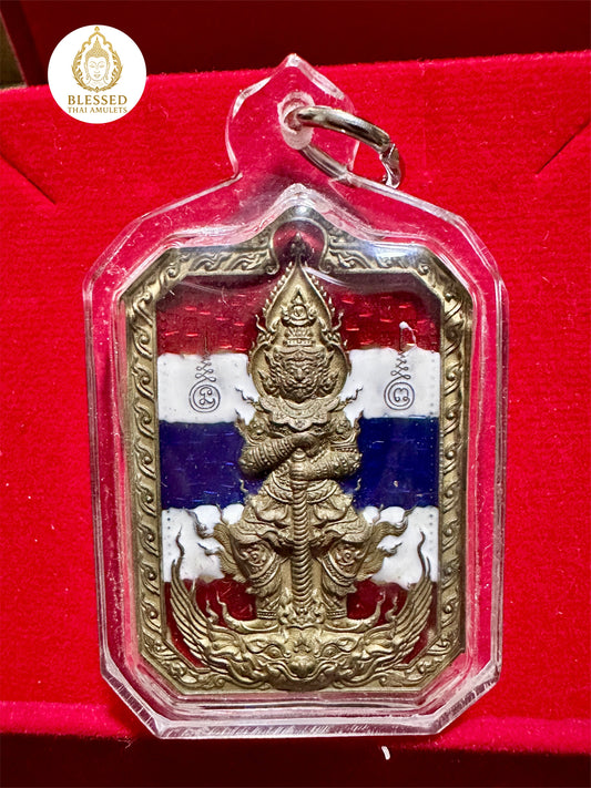 Tao Wessuwan – Thai Flag Power