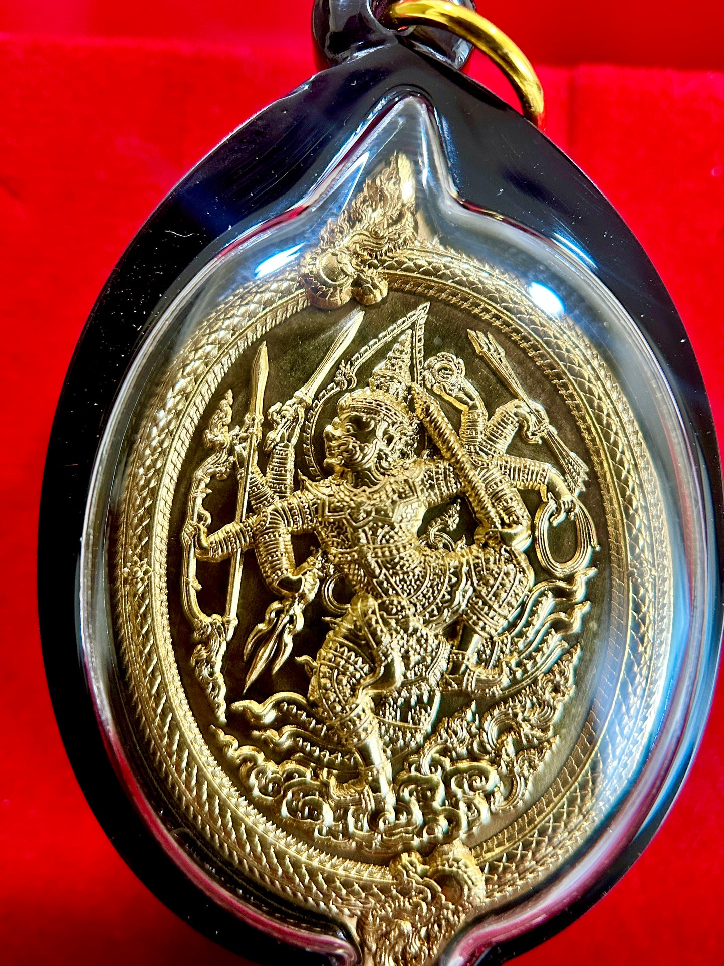 Tao Wessuwan with Naga-Encircled Yantra (Gold)