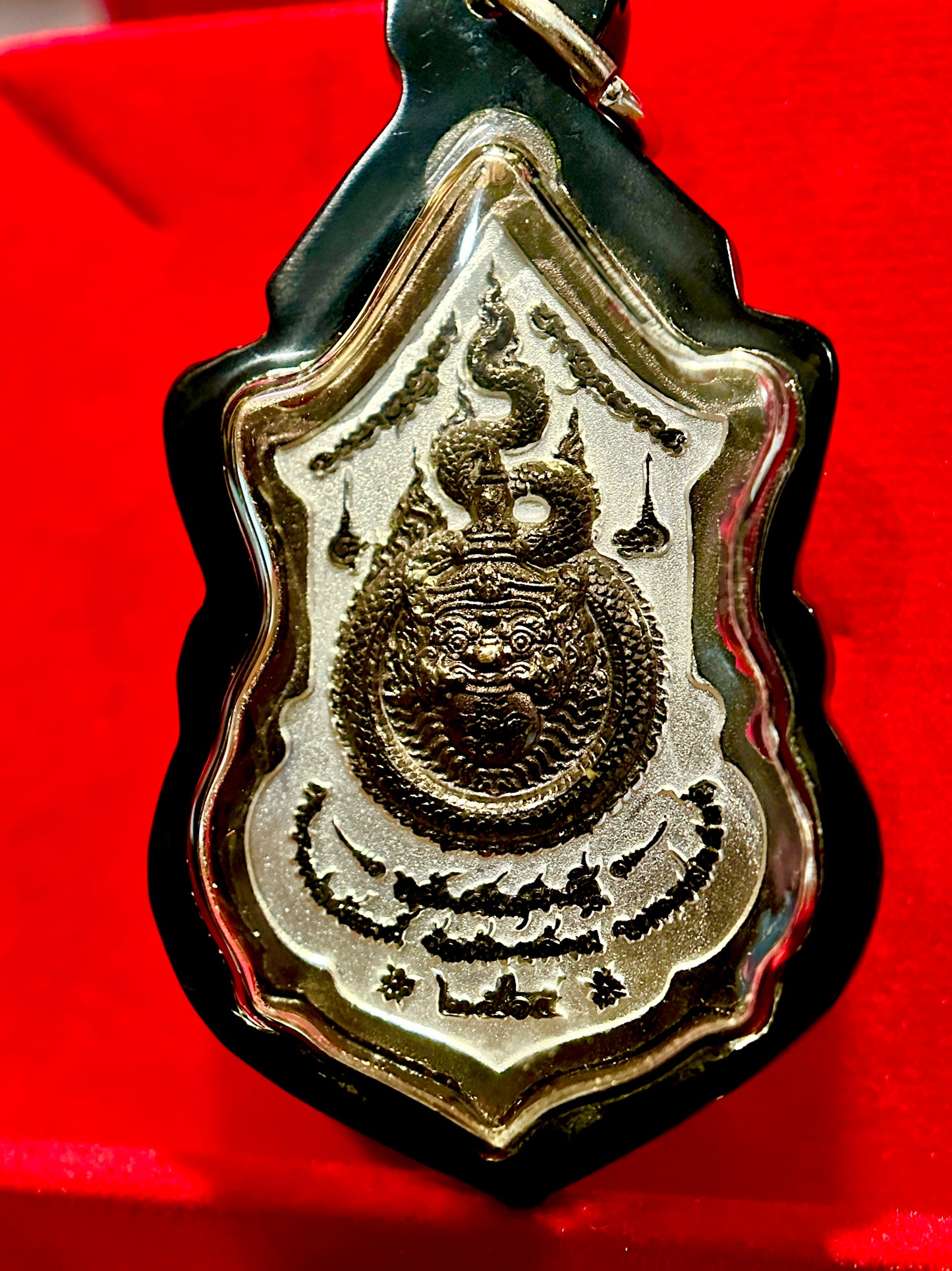 Tao Wessuwan & Naga-Encircled Rahu
