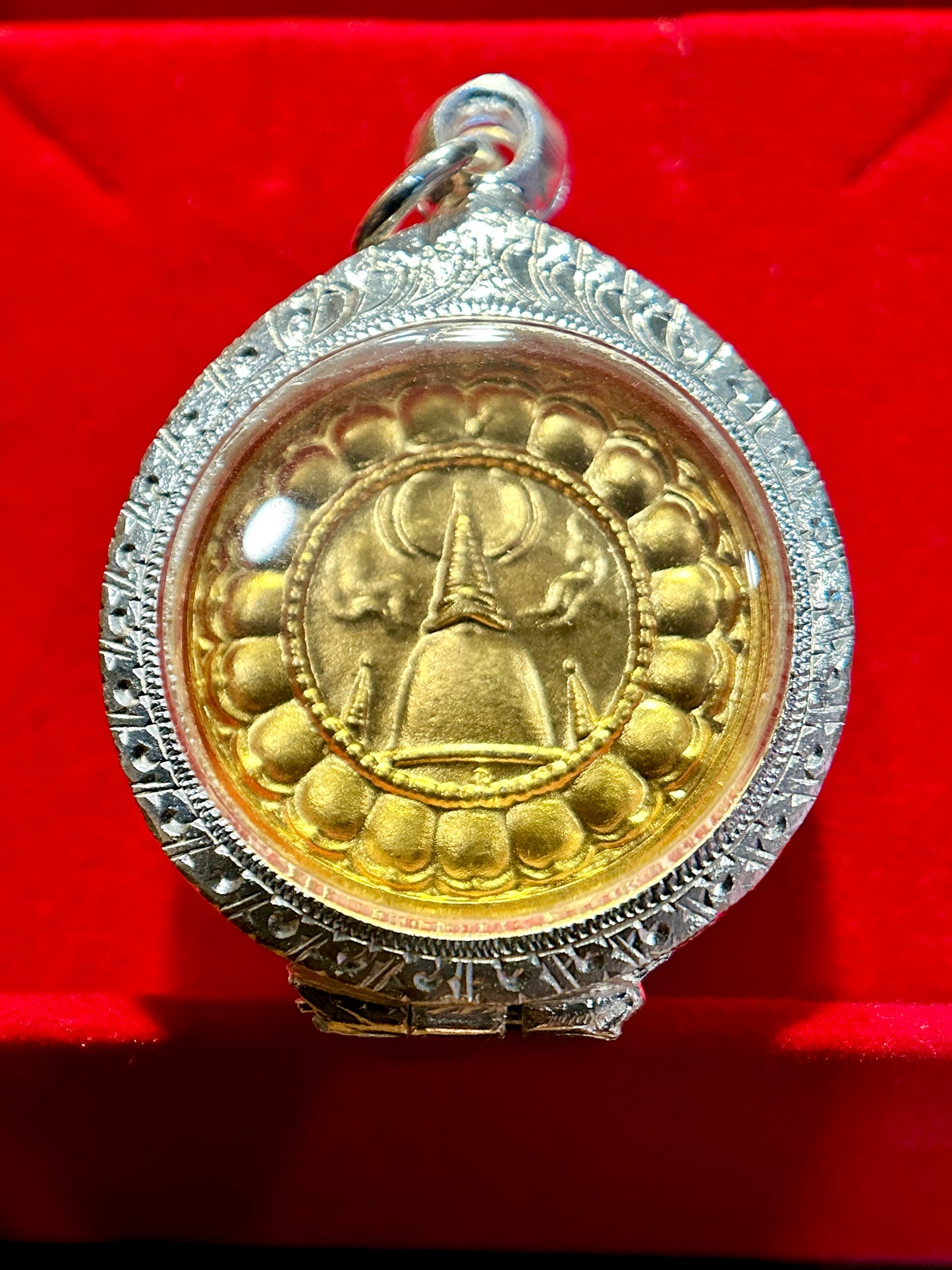 Naga-Protected Bodhisattva (Blue/Gold)