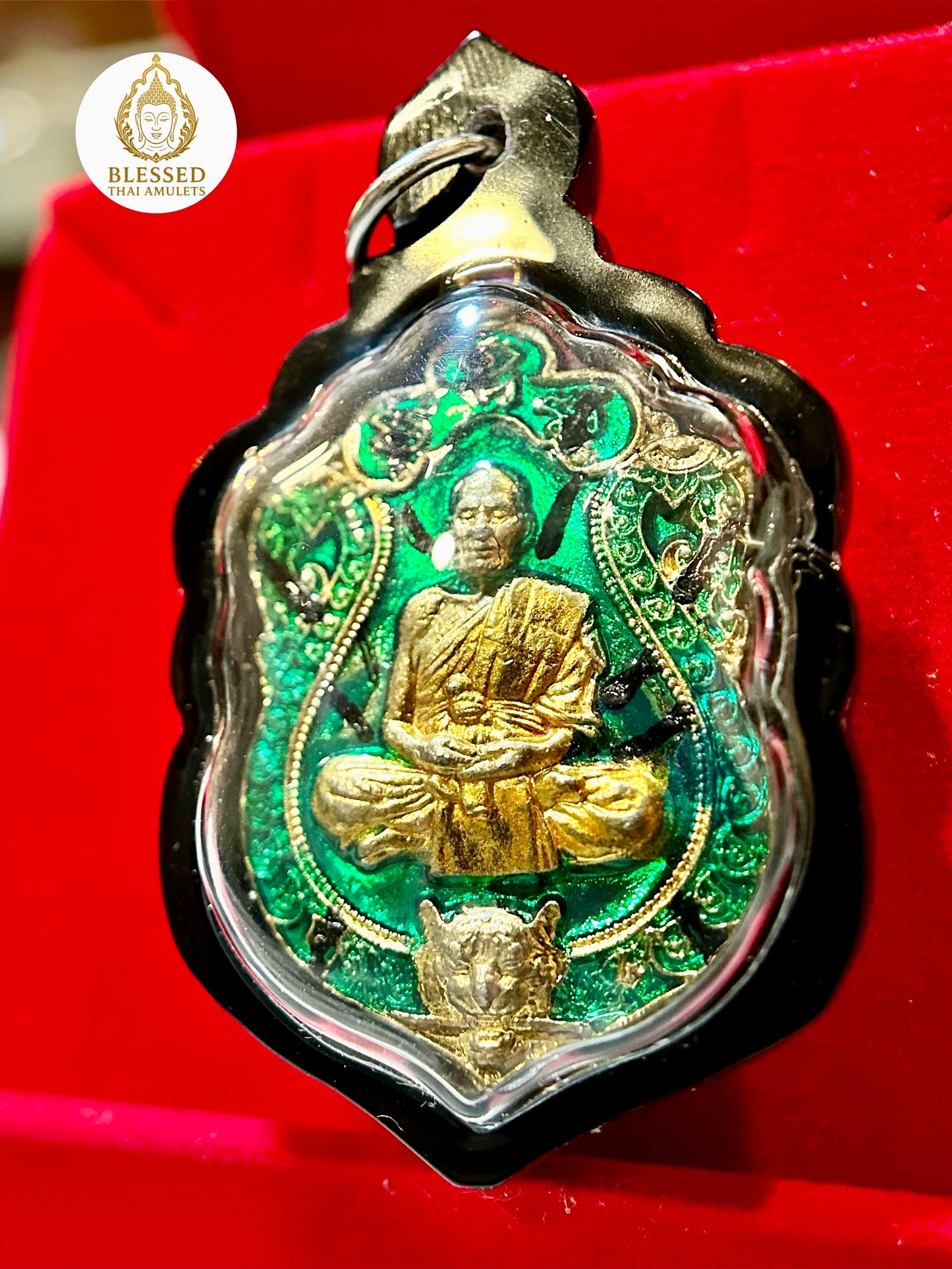 Luang Phor Phat Twin Tigers (Green/Gold)