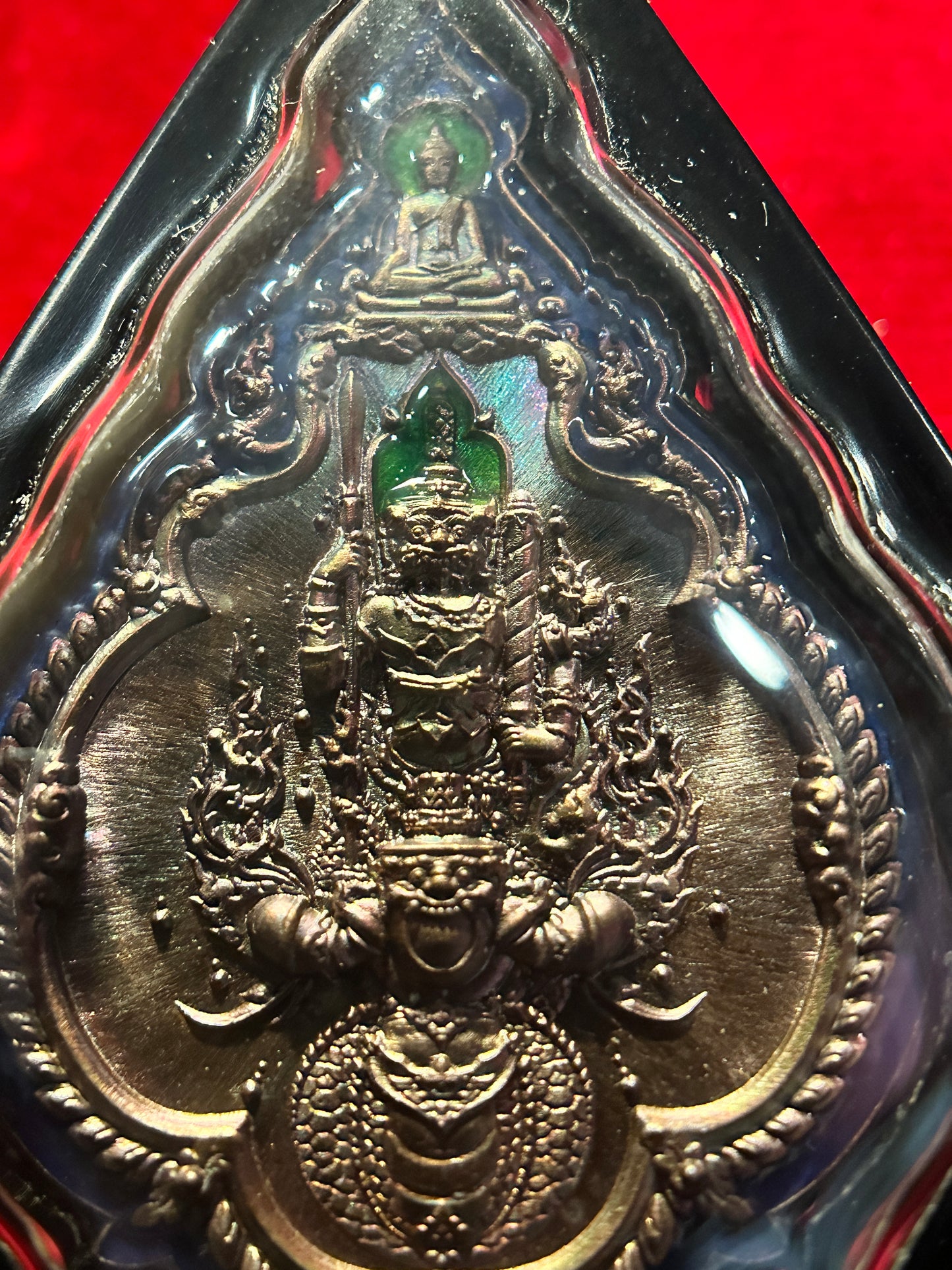 Tao Wessuwan & Garuda (Black & Bronze)