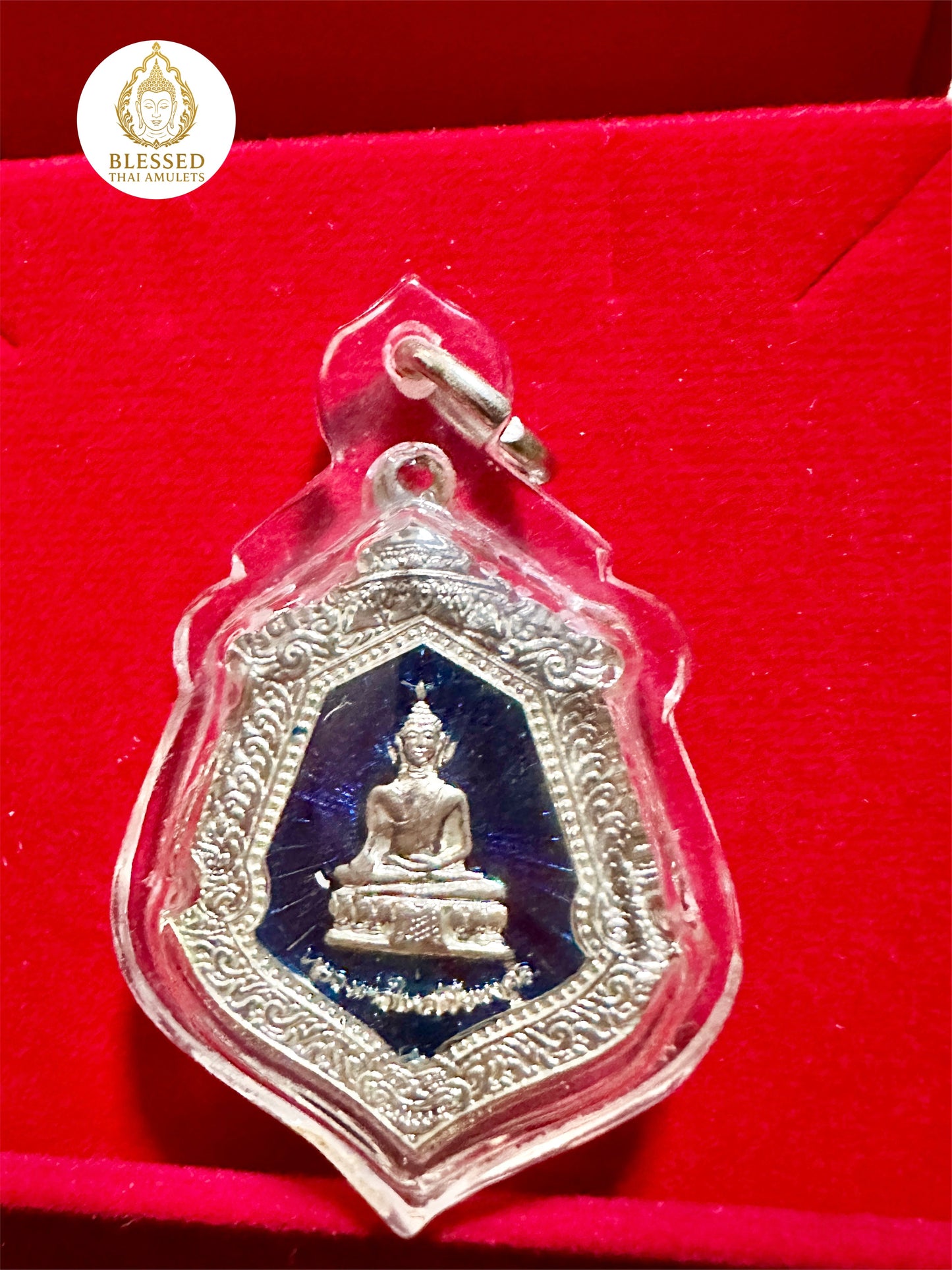 Phra Buddha Chom Thong