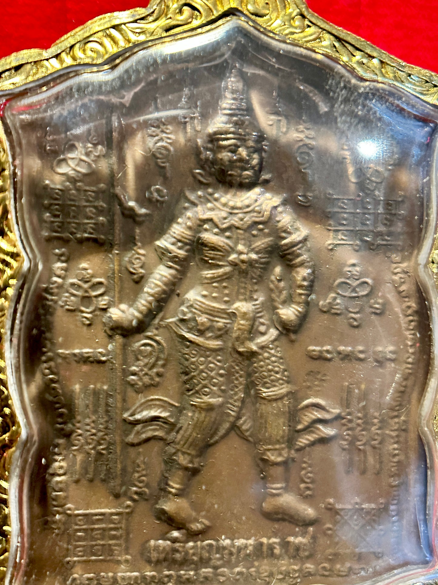Tao Wessuwan Twin Form Amulet