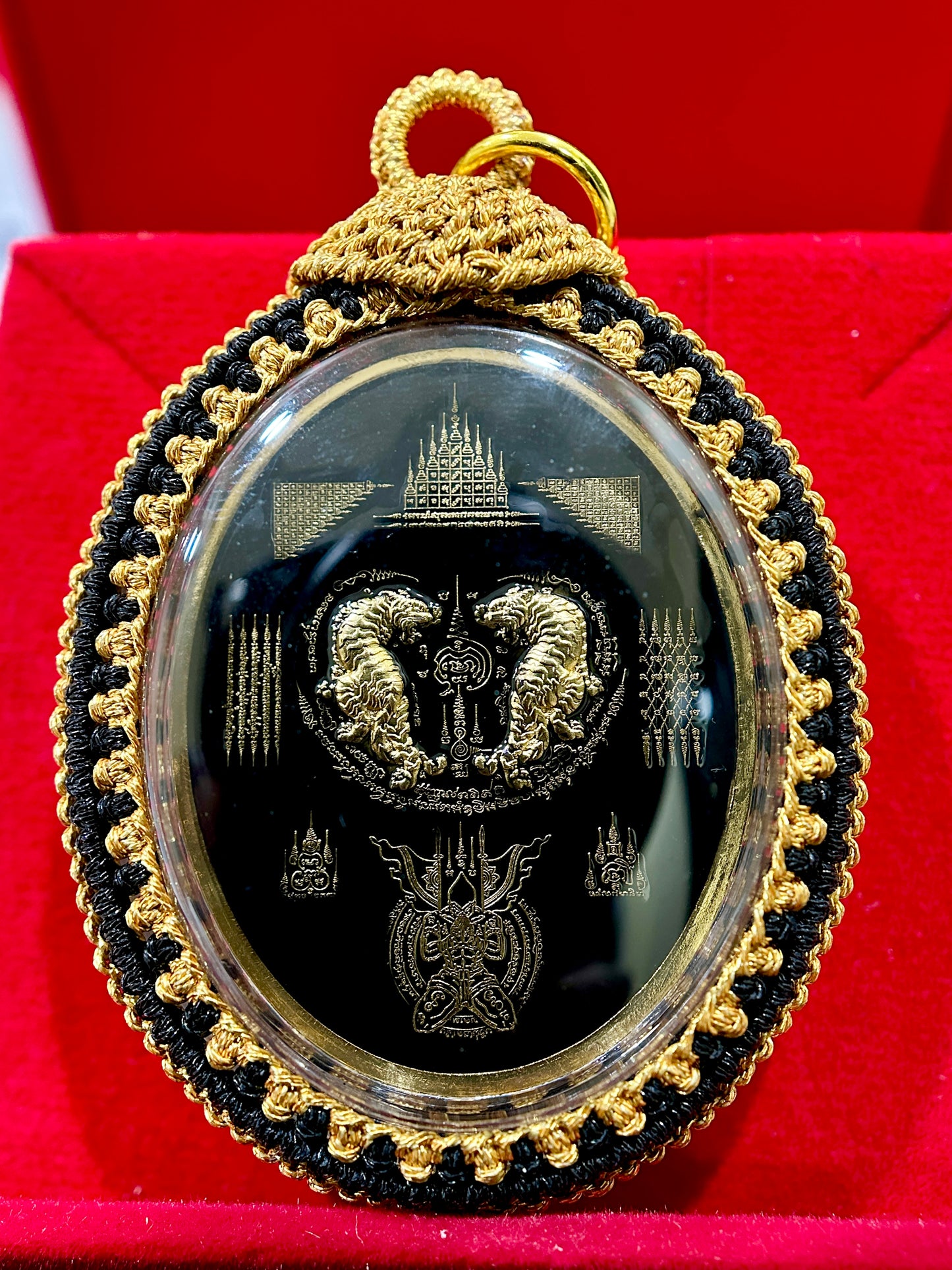 Nai Khanom Tom Signature Amulet (Black & Gold Woven Case)