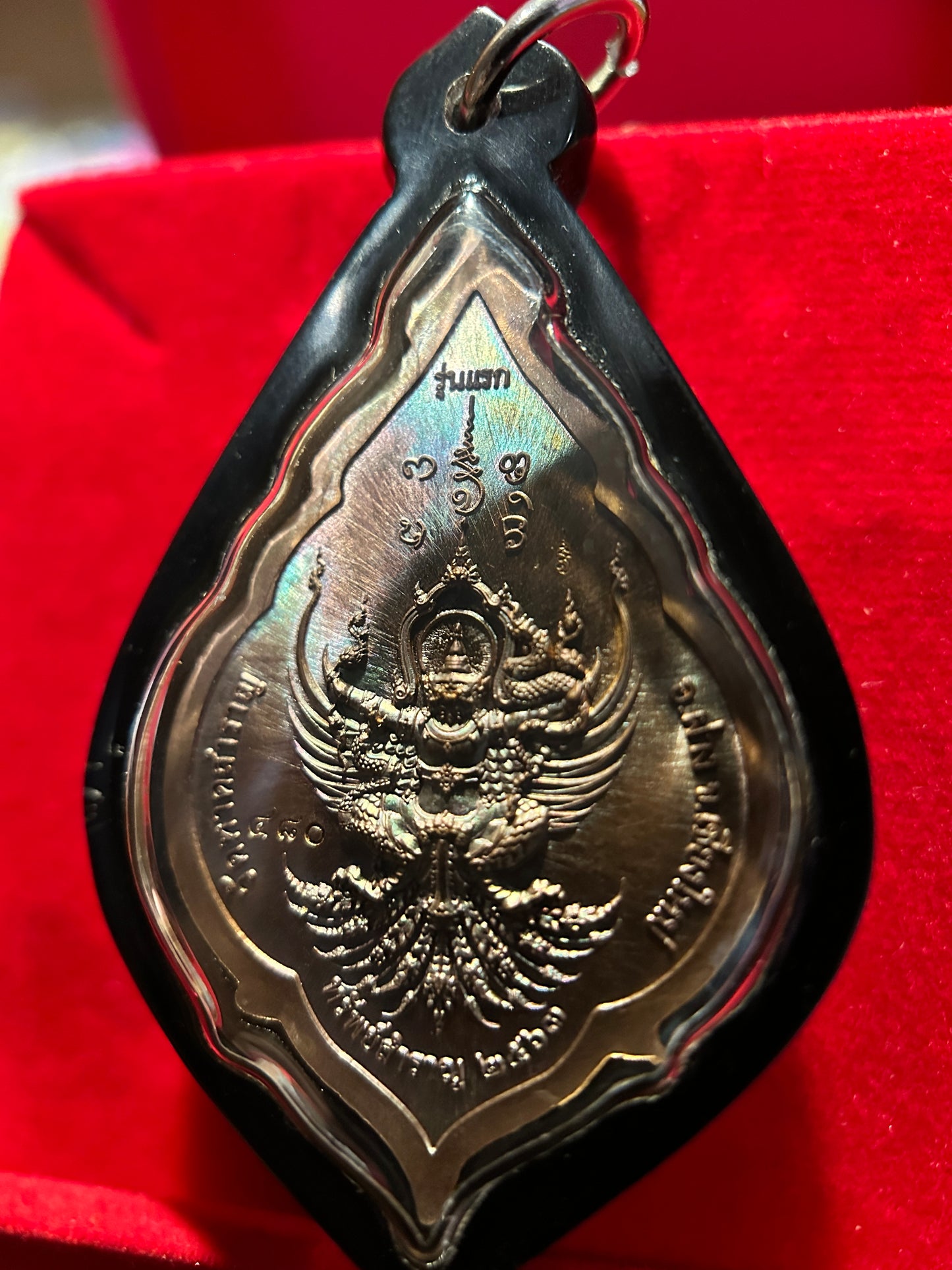 Tao Wessuwan & Garuda (Black & Bronze)