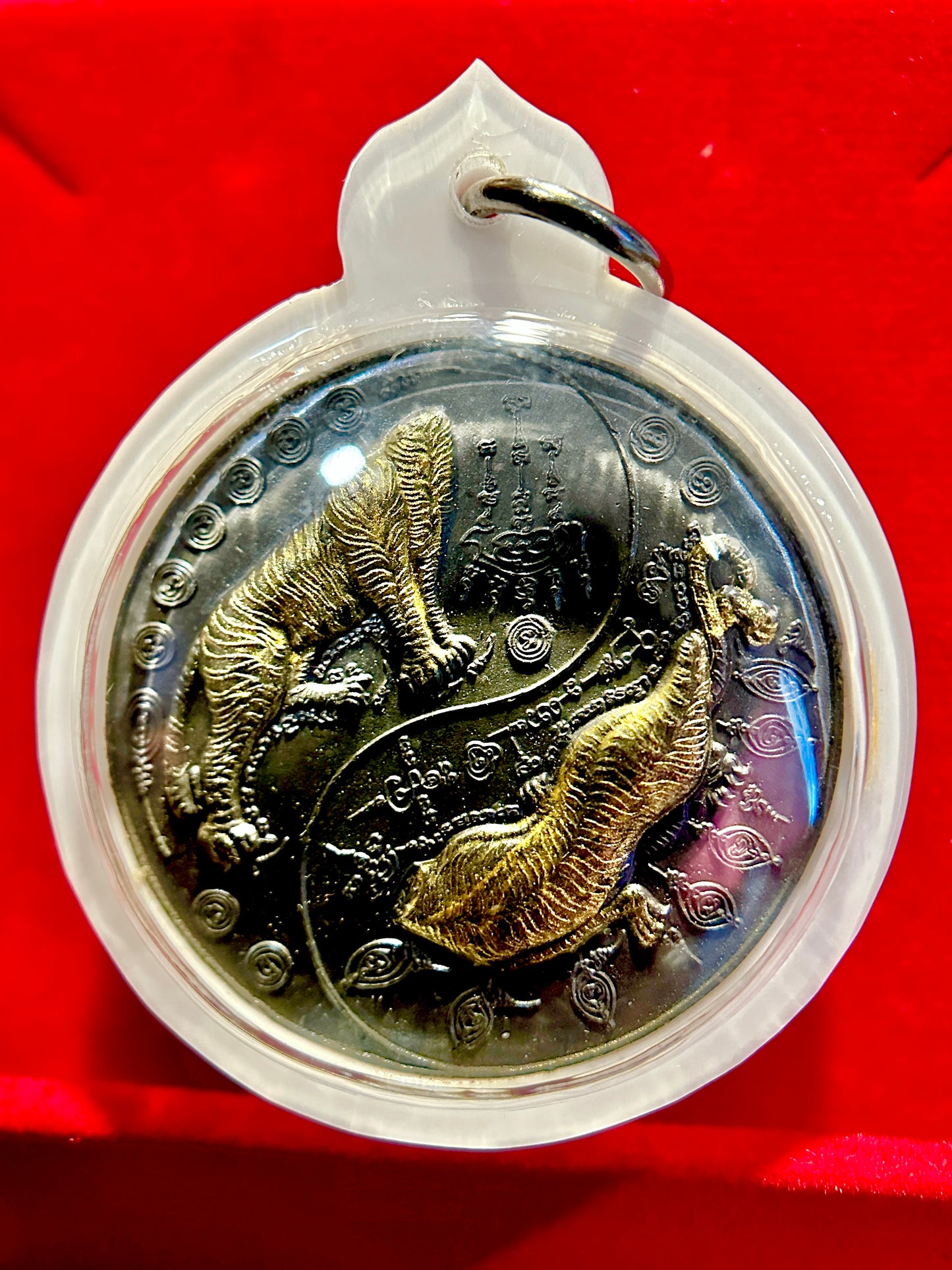 Suea Hua Khad Yin-Yang (Dark Steel)