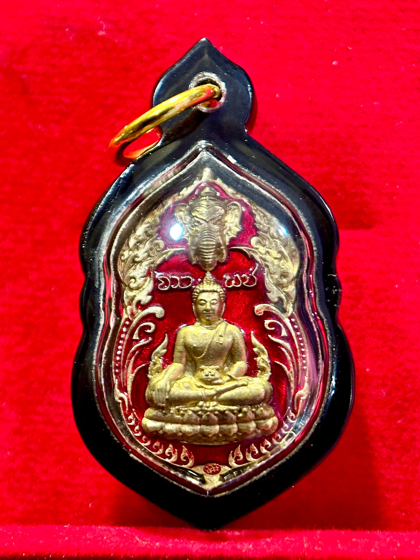 Seated Buddha Serenity Amulet (Red)