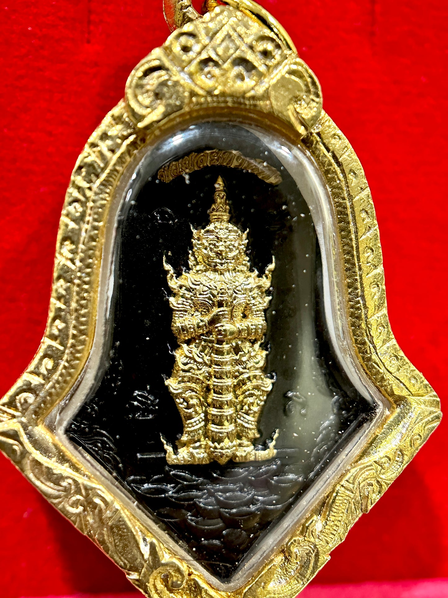 Tao Wessuwan & Luang Phor Phat (Black & Gold Edition)