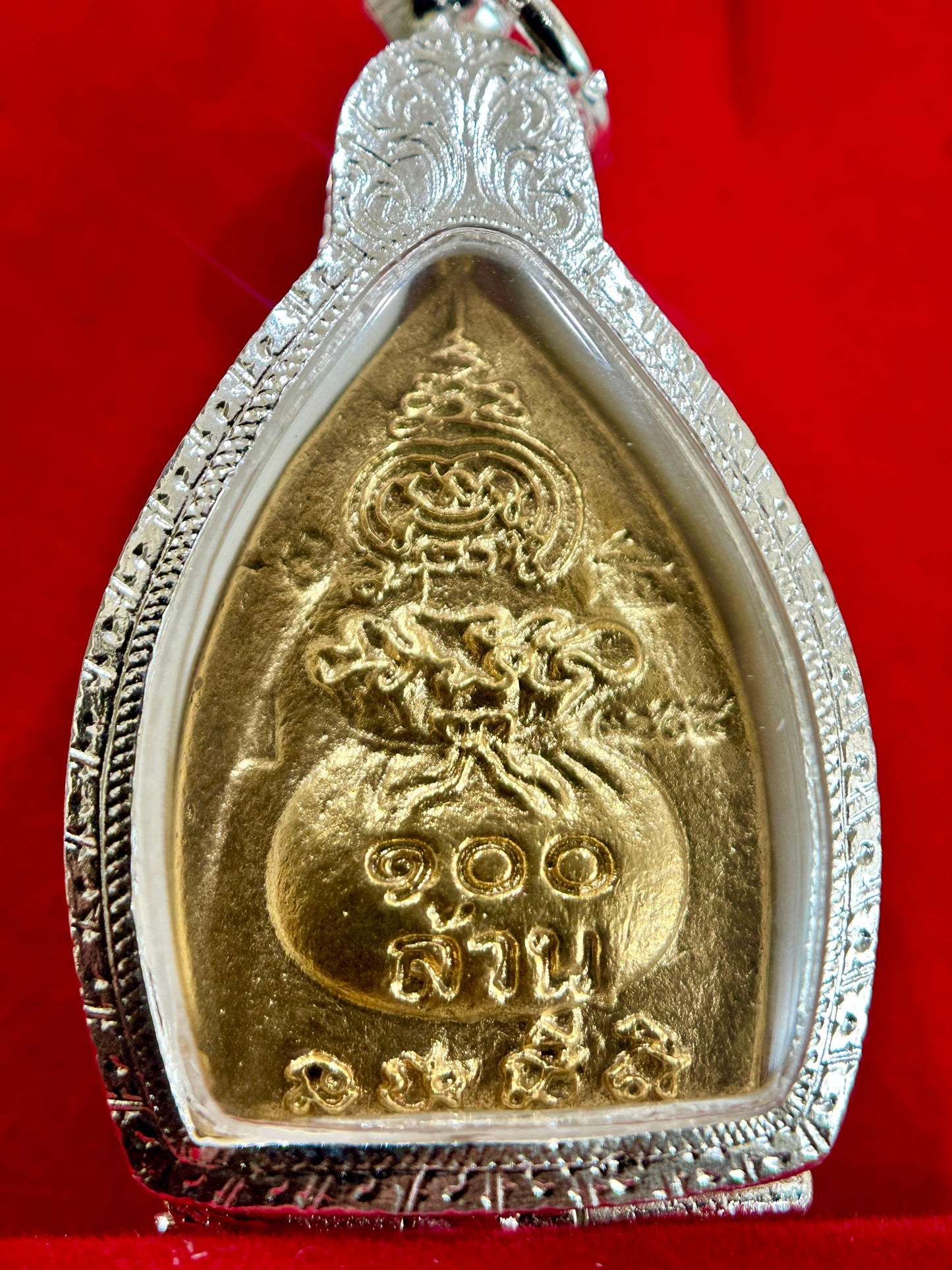 Inner Peace and Wealth Amulet