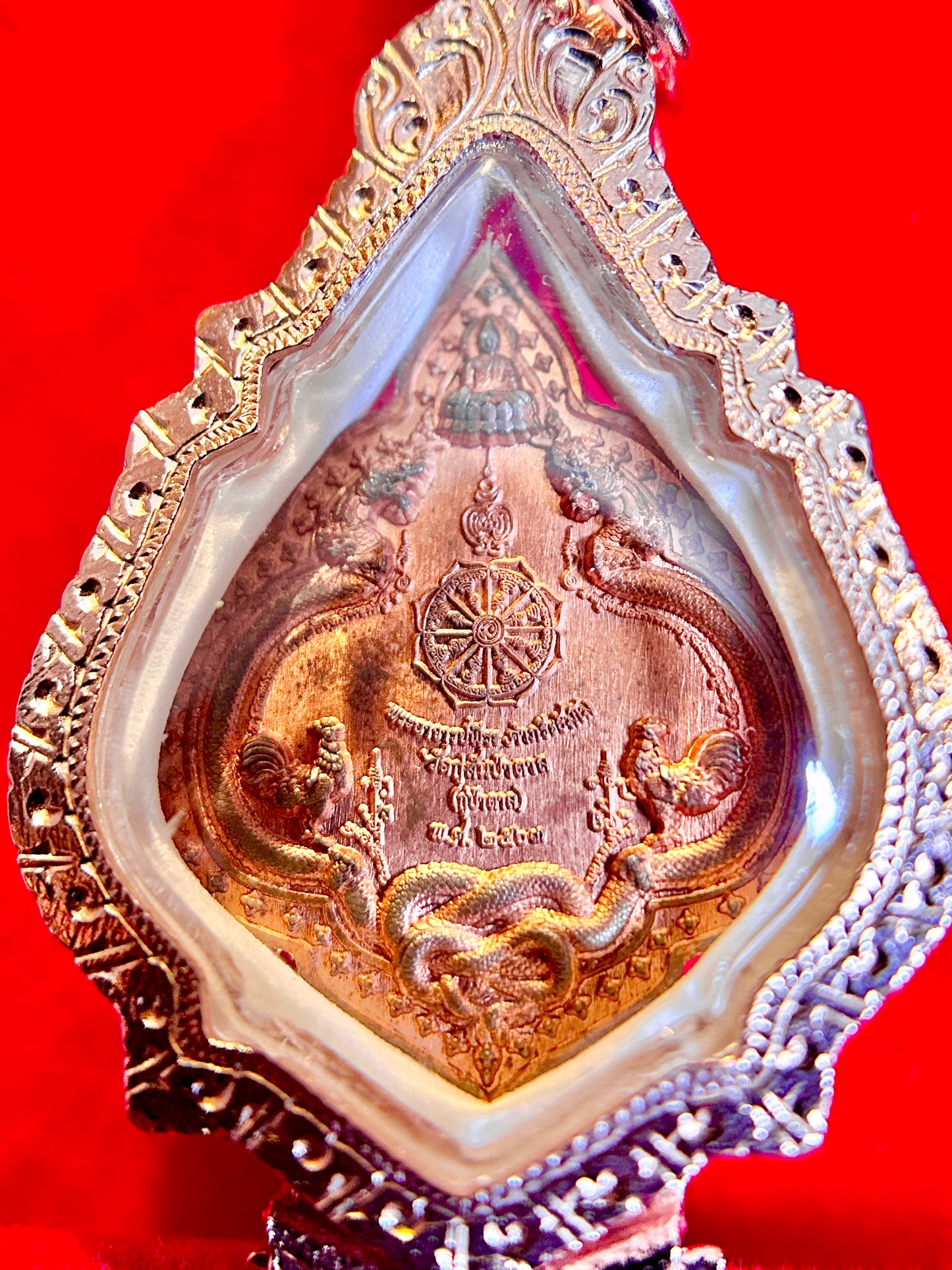 Tao Wessuwan Royal Dharma Guardian (Crimson/Copper)
