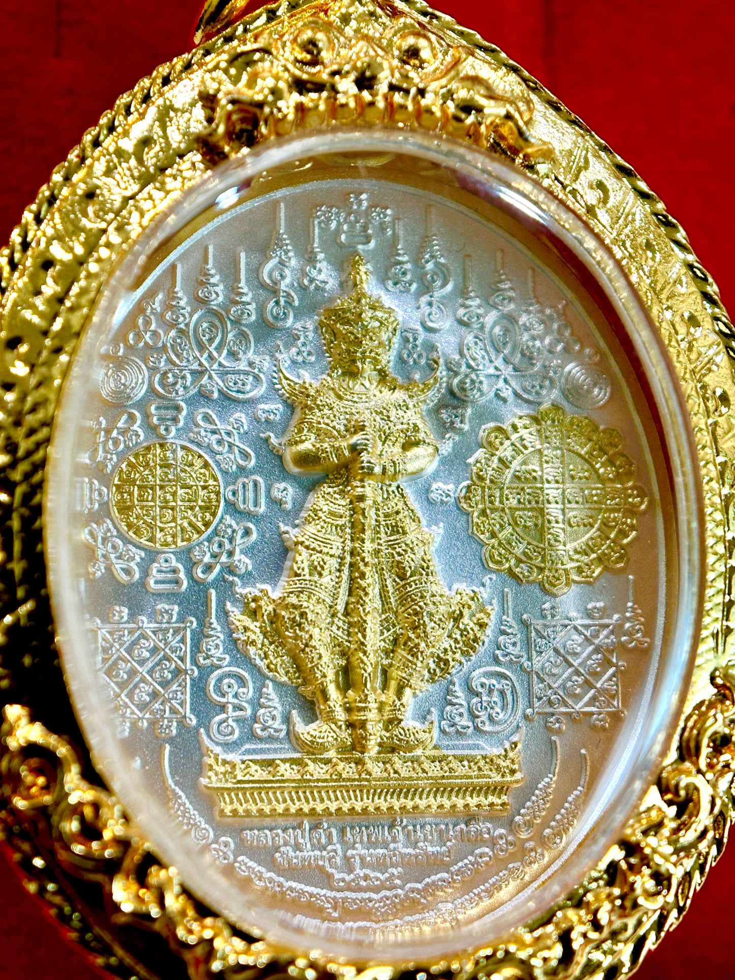 Tao Wessuwan & Garuda Divine Authority Amulet (Gold & Silver Edition)