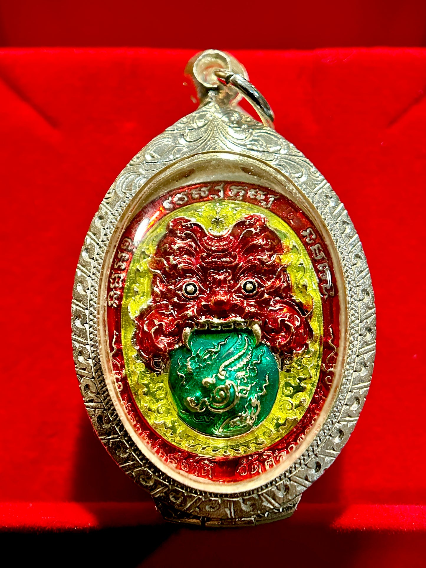 Silver Tao Wessuwan & Phra Rahu (Crimson Flame)