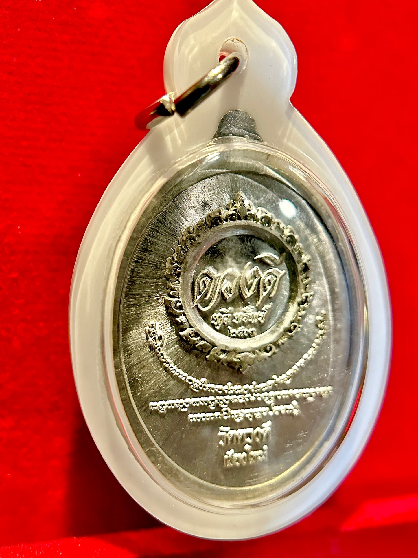 Tao Wessuwan Silver Flame Guardian (White)