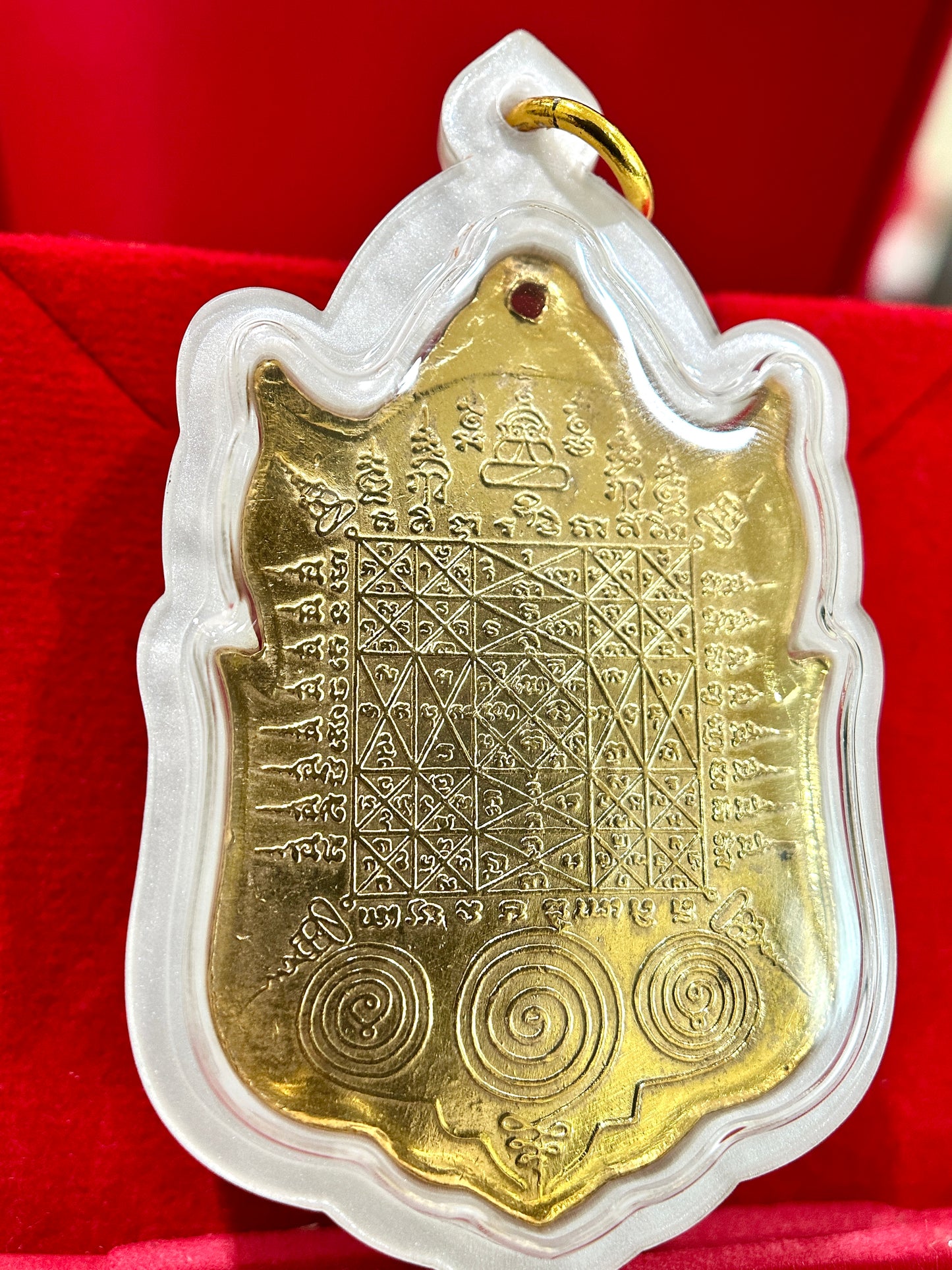 Phra Vishvarupa Protection Amulet
