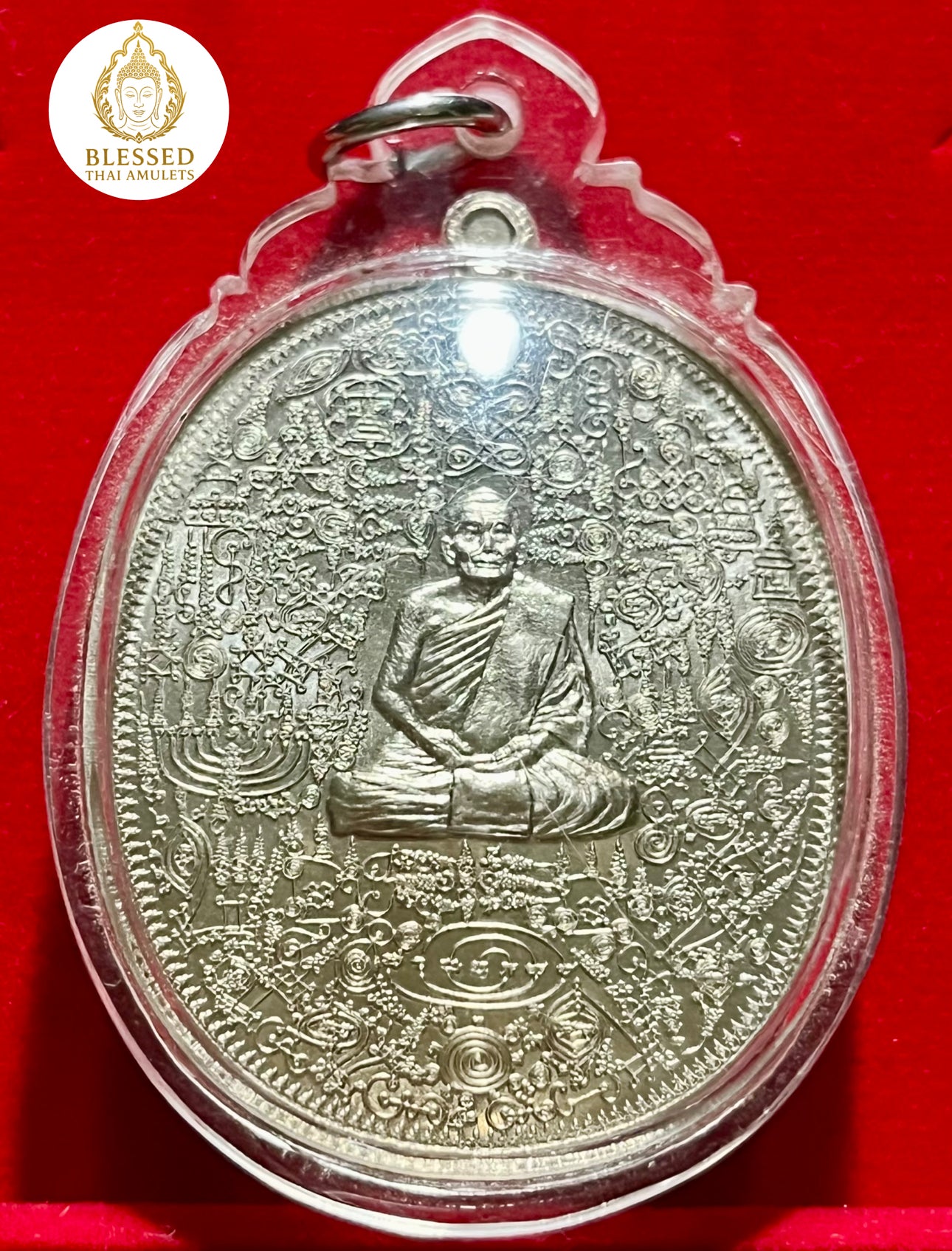 Sacred Thai Monk & Tao Wessuwan